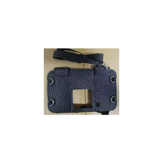 Wytrzymały materiałowy pokrowiec z paskiem na ramię P80